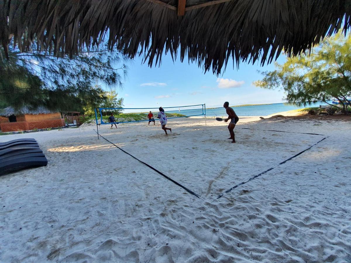 Ocean Lodge Kite & Windsurf Antsiranana Exteriör bild