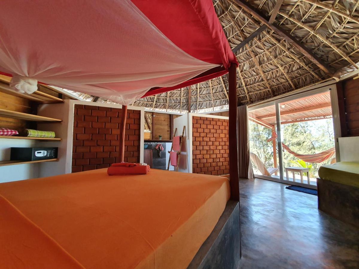 Ocean Lodge Kite & Windsurf Antsiranana Exteriör bild