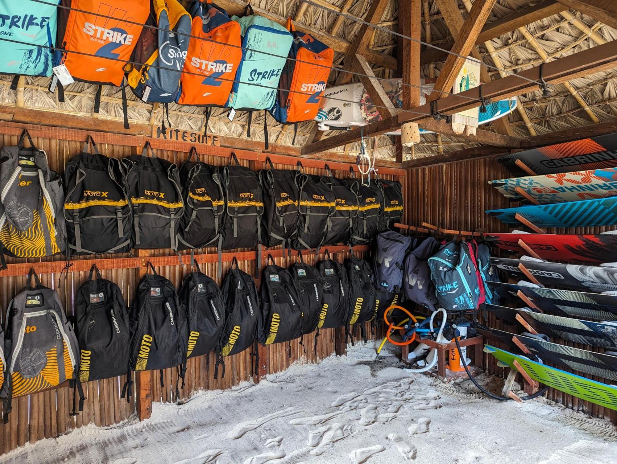 Ocean Lodge Kite & Windsurf Antsiranana Exteriör bild